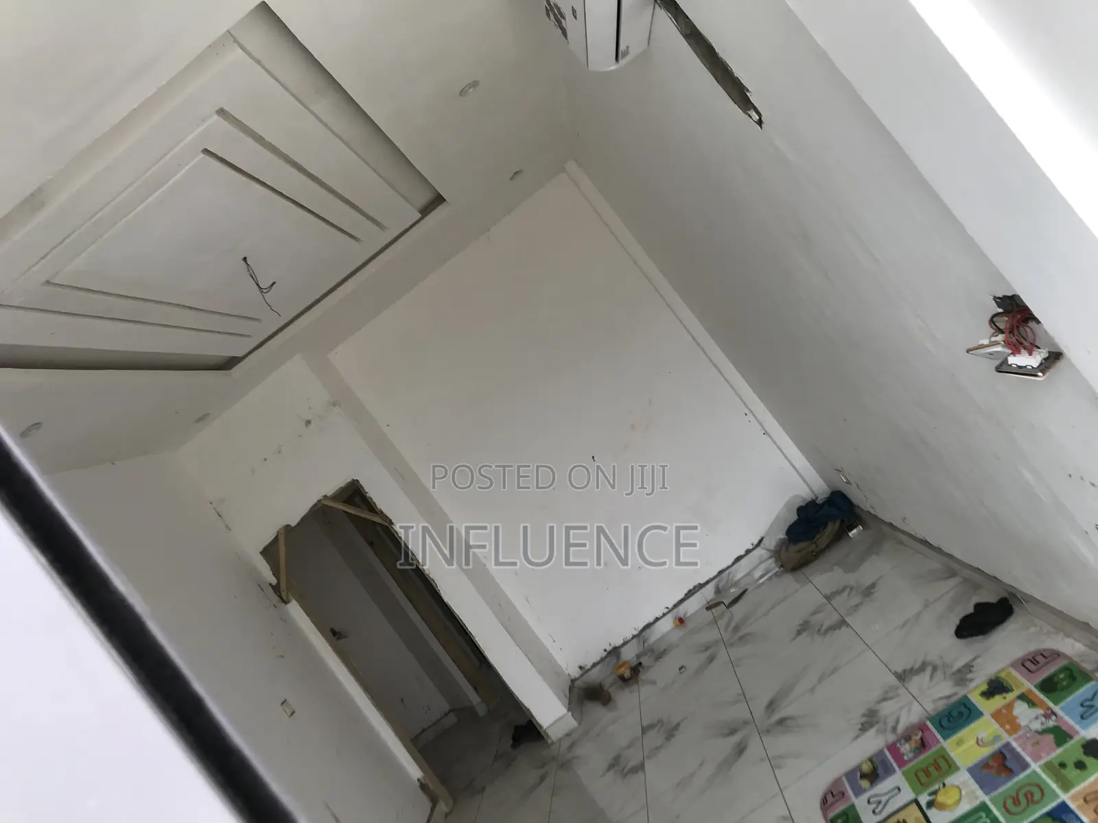 2bdrm House in Kfc Nanakroom, East Legon for sale