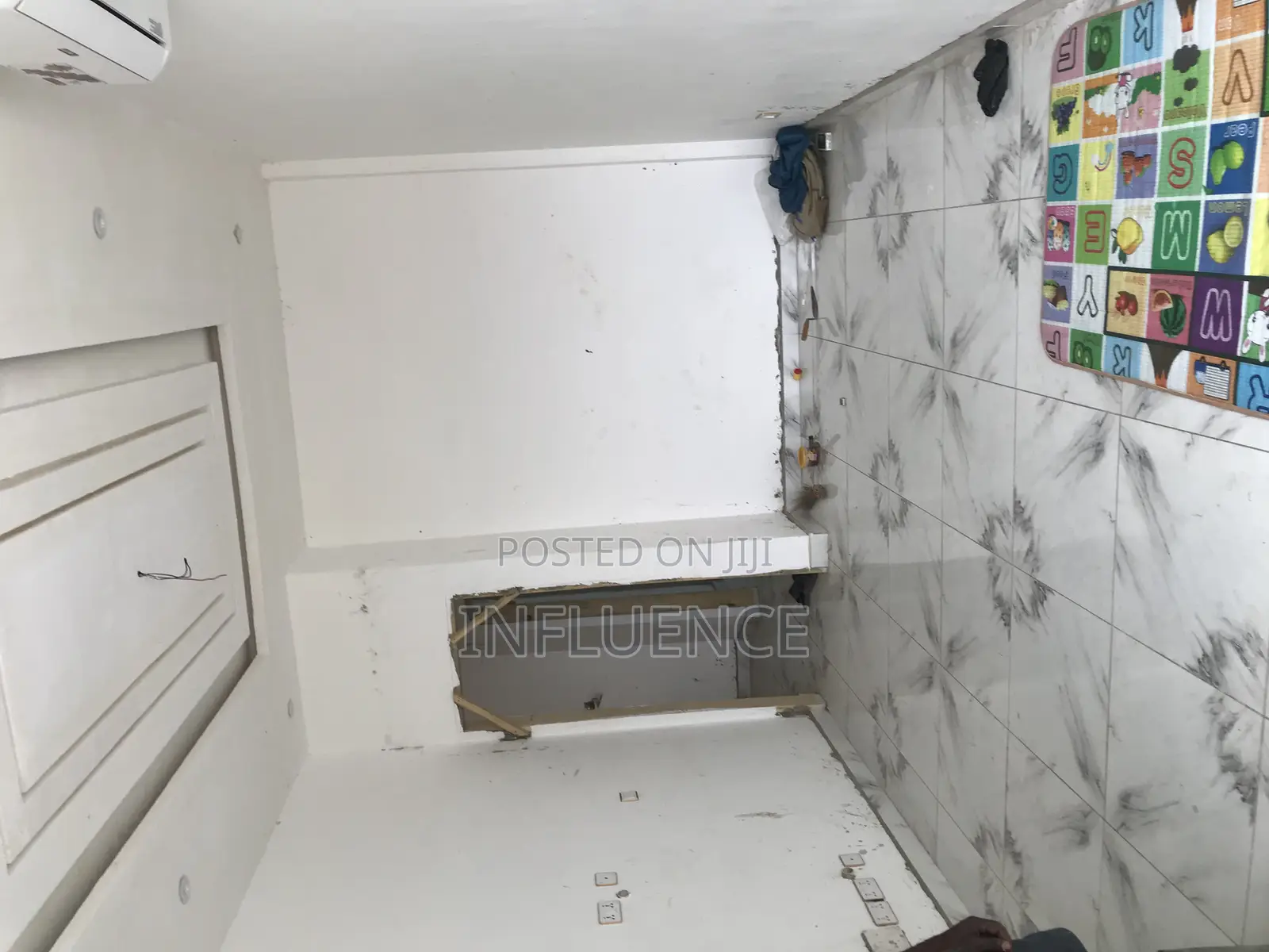 2bdrm House in Kfc Nanakroom, East Legon for sale