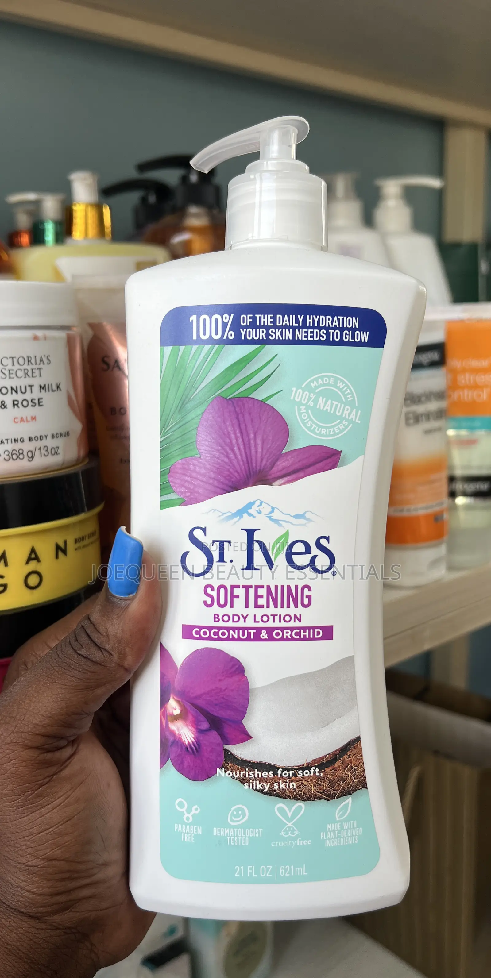 St. Ives Body Lotion 621ml