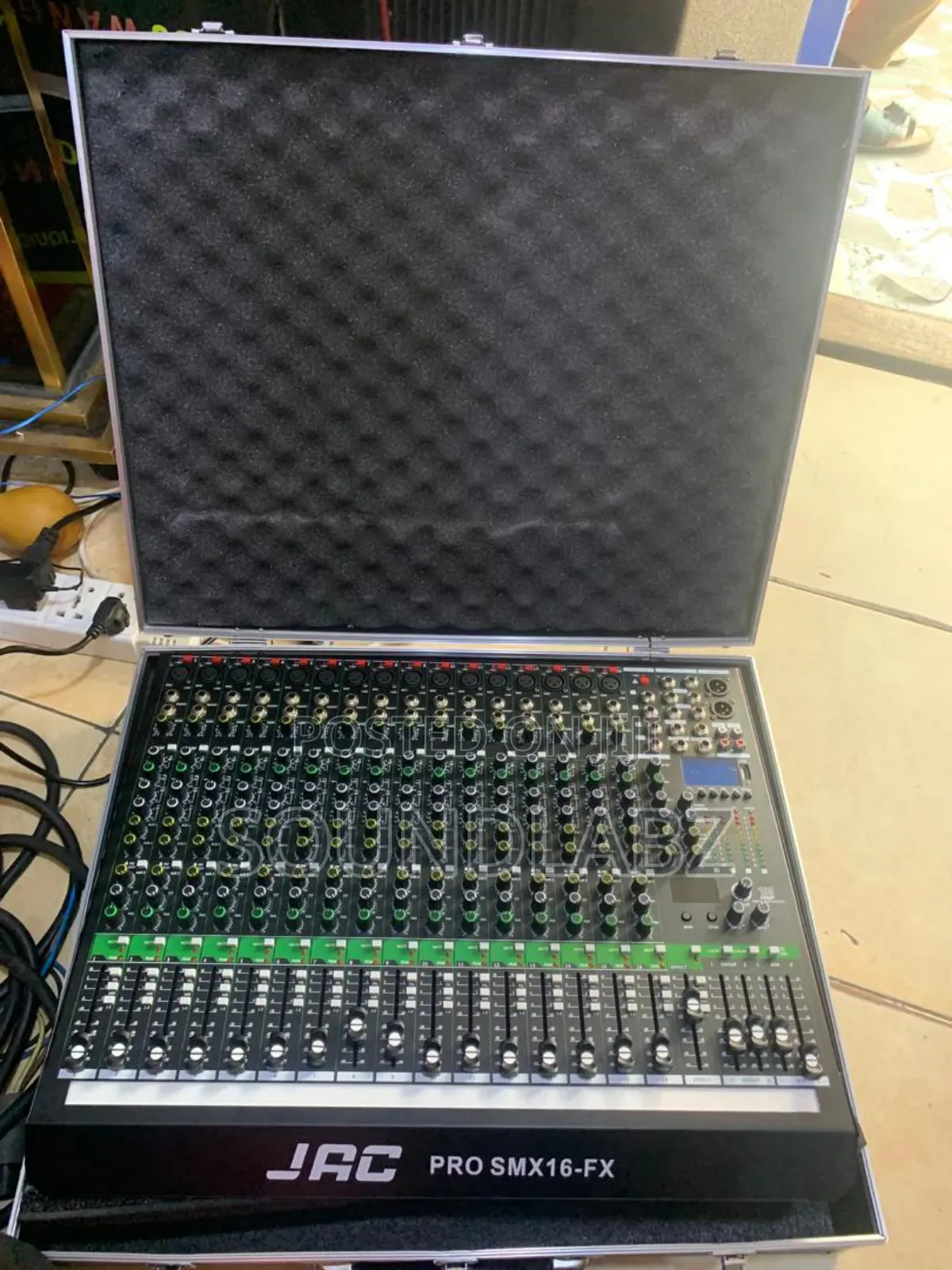 Jac Pro-Smx16 Fx 16channel Raw Mixer
