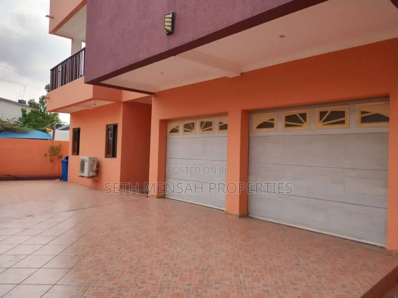 4bdrm House in Skm, Dzorwulu for rent