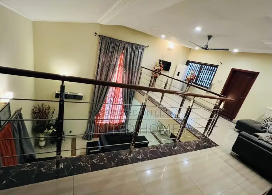 5bdrm House in Weija for sale