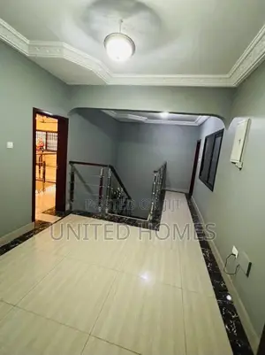 5bdrm House in Weija for sale