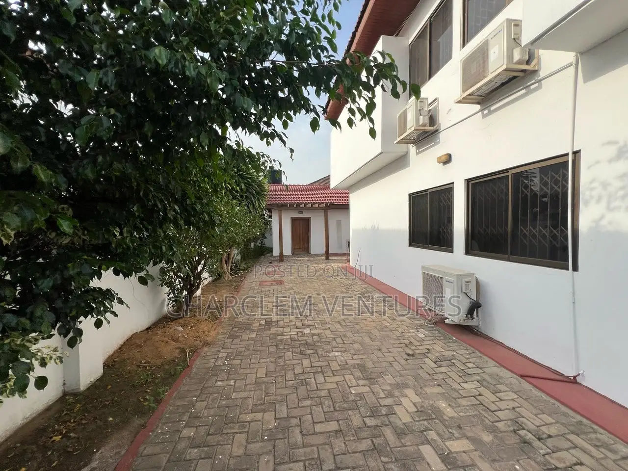 3bdrm House in Charclem Ventures, East Legon for rent