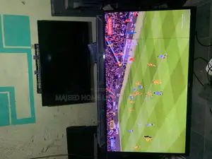 60inches Soniq Led Digital Tv