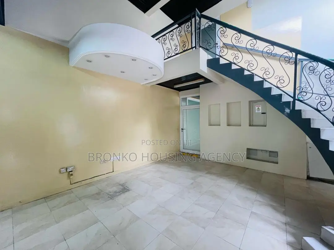 4bdrm House in Bronko Housing, Airport Residential Area for rent