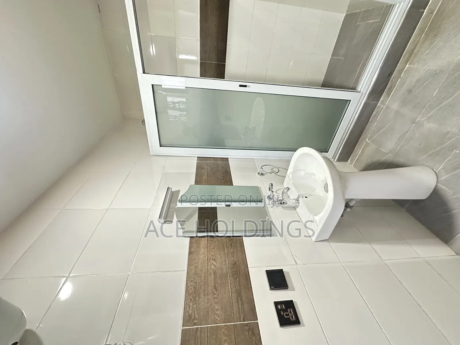 Furnished 1bdrm Apartment in Nmai Dzorn for rent