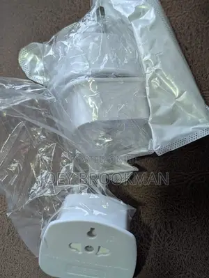 Usa/European to Uk Plug Adaptor