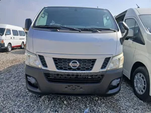 Nissan Caravan (Urvan) 2010 Silver