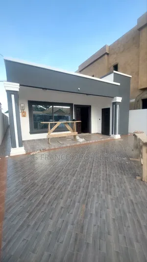 3bdrm House in Kg.Franco Properties, Spintex for sale