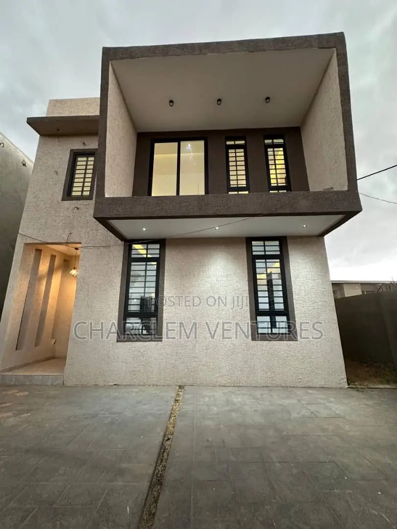 3bdrm House in Charclem Ventures, East Legon for sale