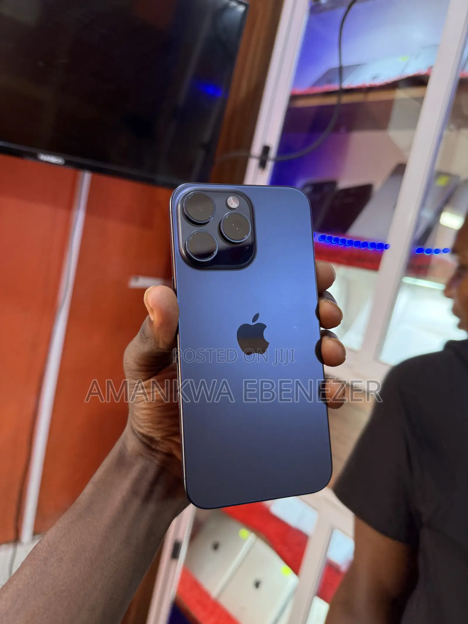 New Apple iPhone 15 Pro Max 256 GB Blue
