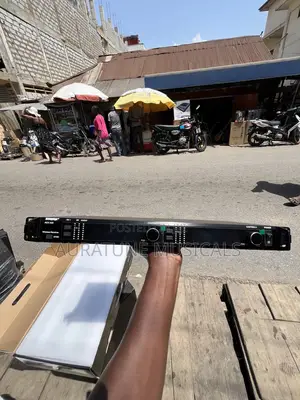 Shure Adx400