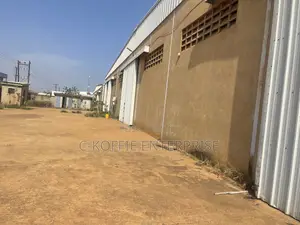 900sqm Warehouse at Tema for Rent