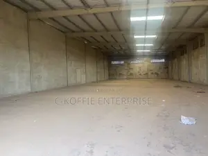1,800 SQM Warehouse at Tema Going for Rent