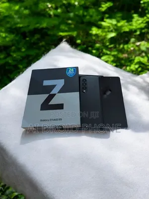 New Samsung Galaxy Z Fold 3 256 GB Black