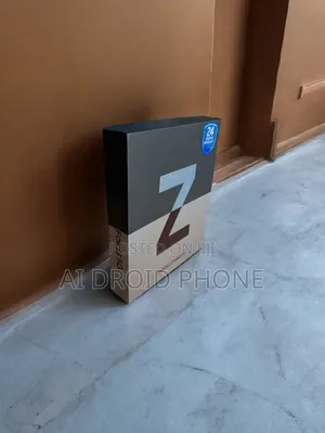 New Samsung Galaxy Z Fold 3 256 GB Gray