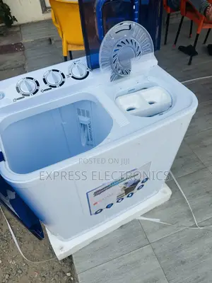 Semi Automatic White Galaxy 7kg Topload Twintub