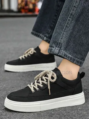 Casual Sneakers