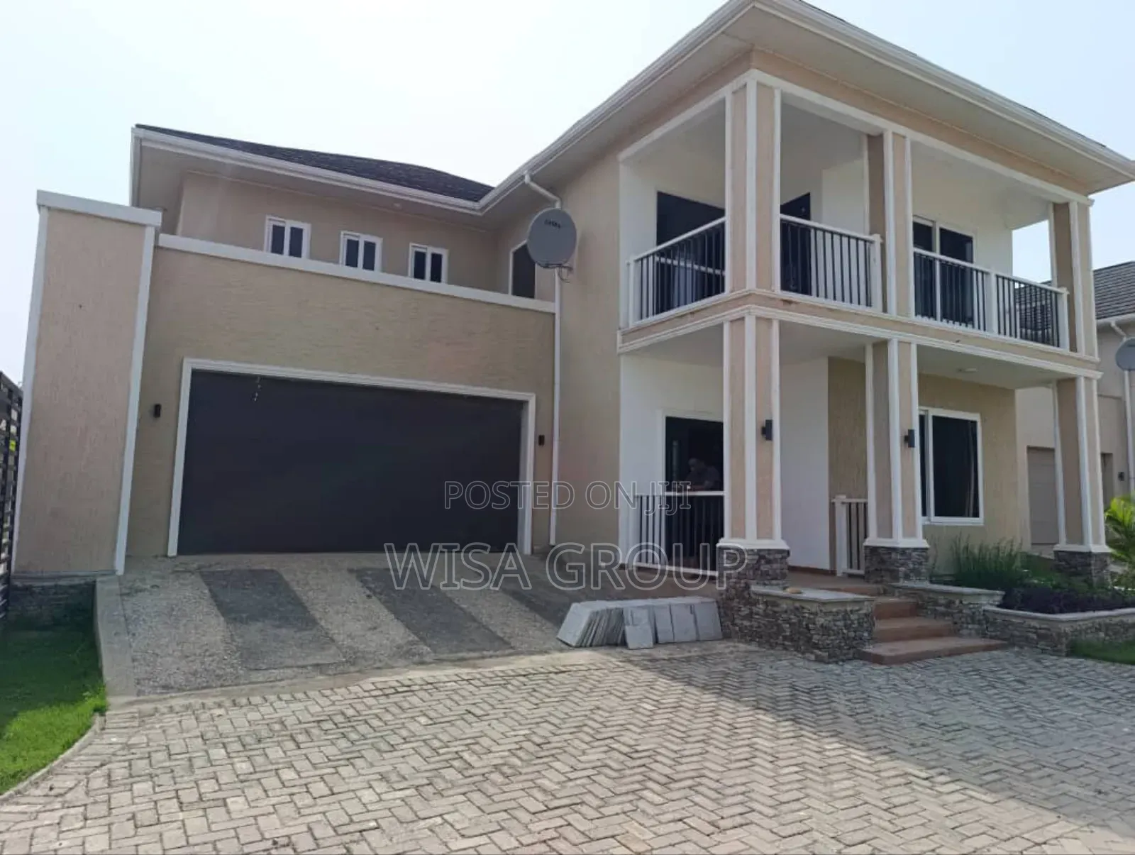 15bdrm Mansion in Wisa Group, Accra Metropolitan for sale