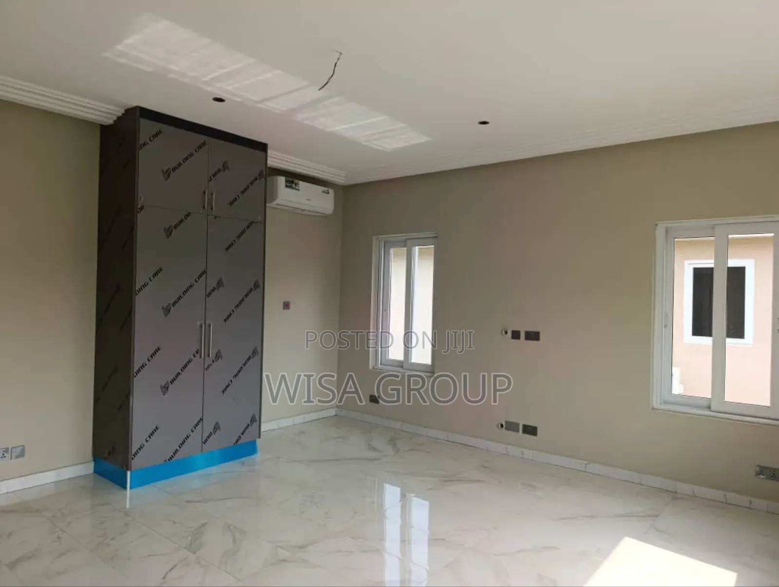 15bdrm Mansion in Wisa Group, Accra Metropolitan for sale