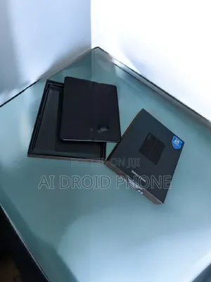 New Samsung Galaxy Z Fold 5 256 GB Gold