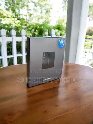New Samsung Galaxy Z Fold 5 256 GB Gold