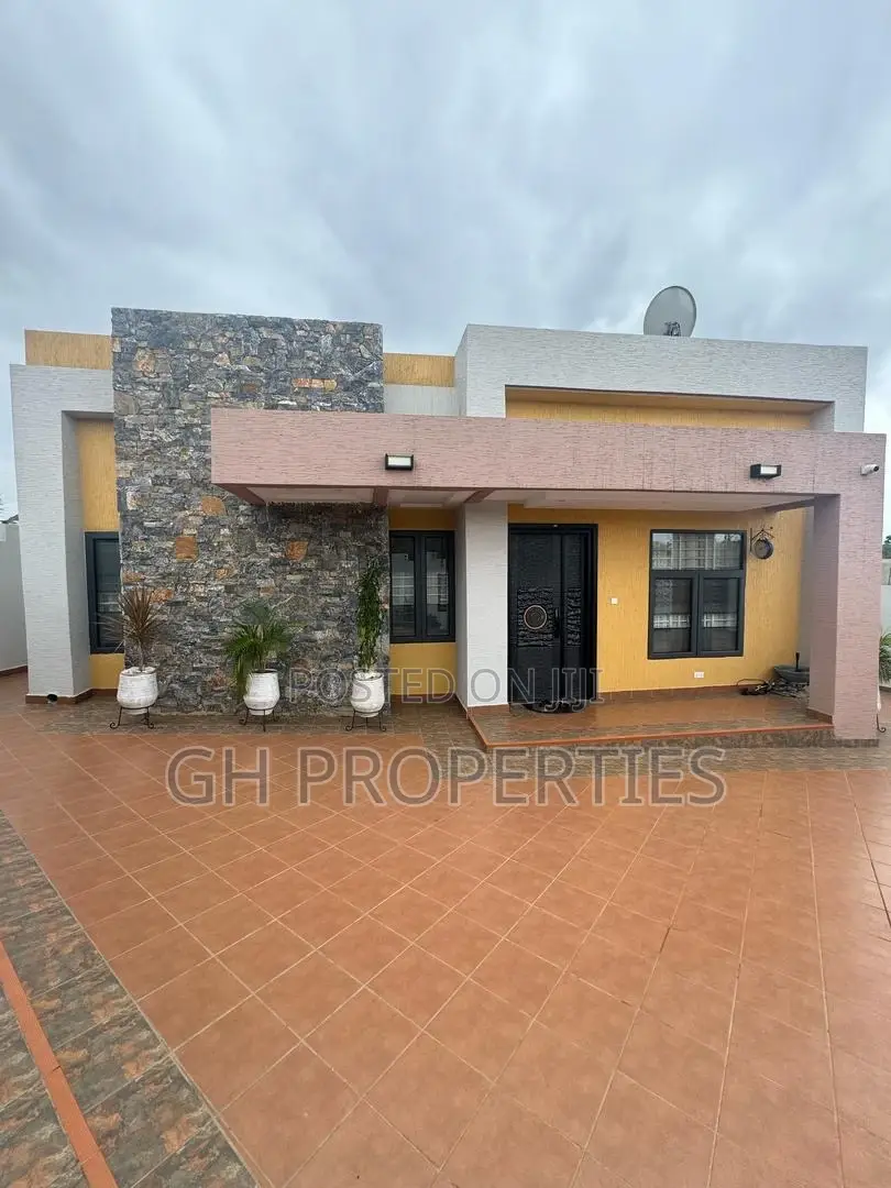 Furnished 4bdrm House in Adum,Kwanwoma. for sale