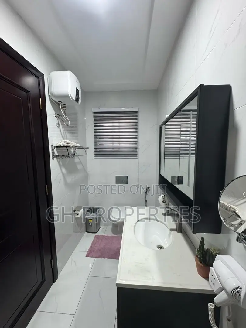 Furnished 4bdrm House in Adum,Kwanwoma. for sale