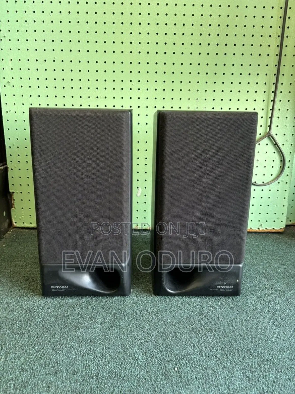 Powerful Kenwood Vintage Bookshelf Loudspeaker