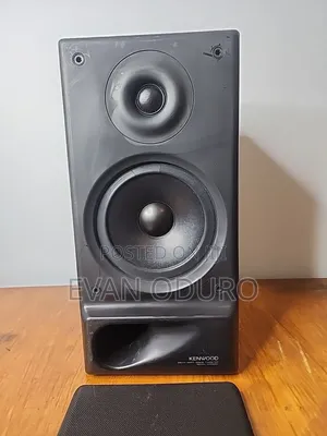 Powerful Kenwood Vintage Bookshelf Loudspeaker
