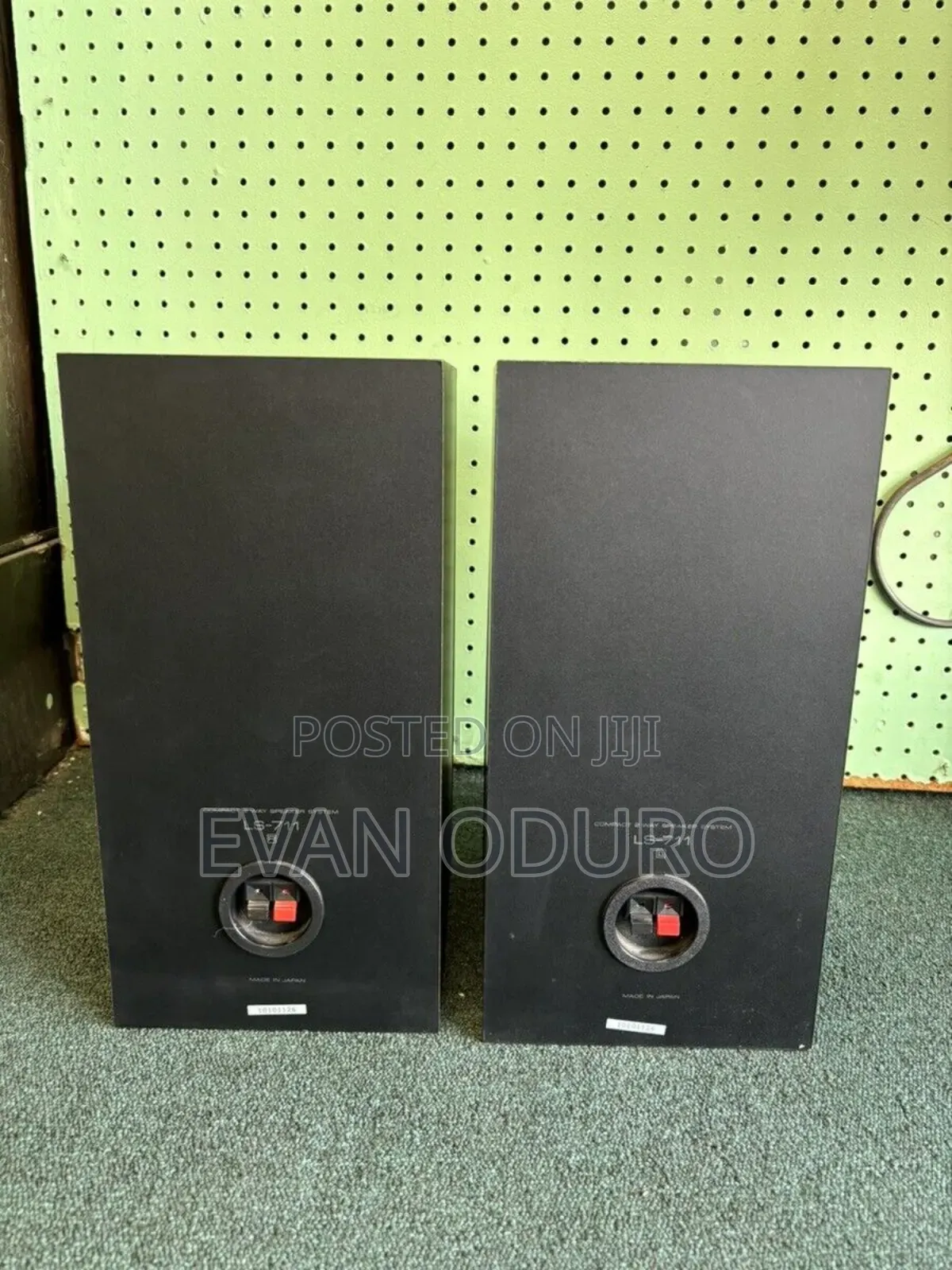 Powerful Kenwood Vintage Bookshelf Loudspeaker
