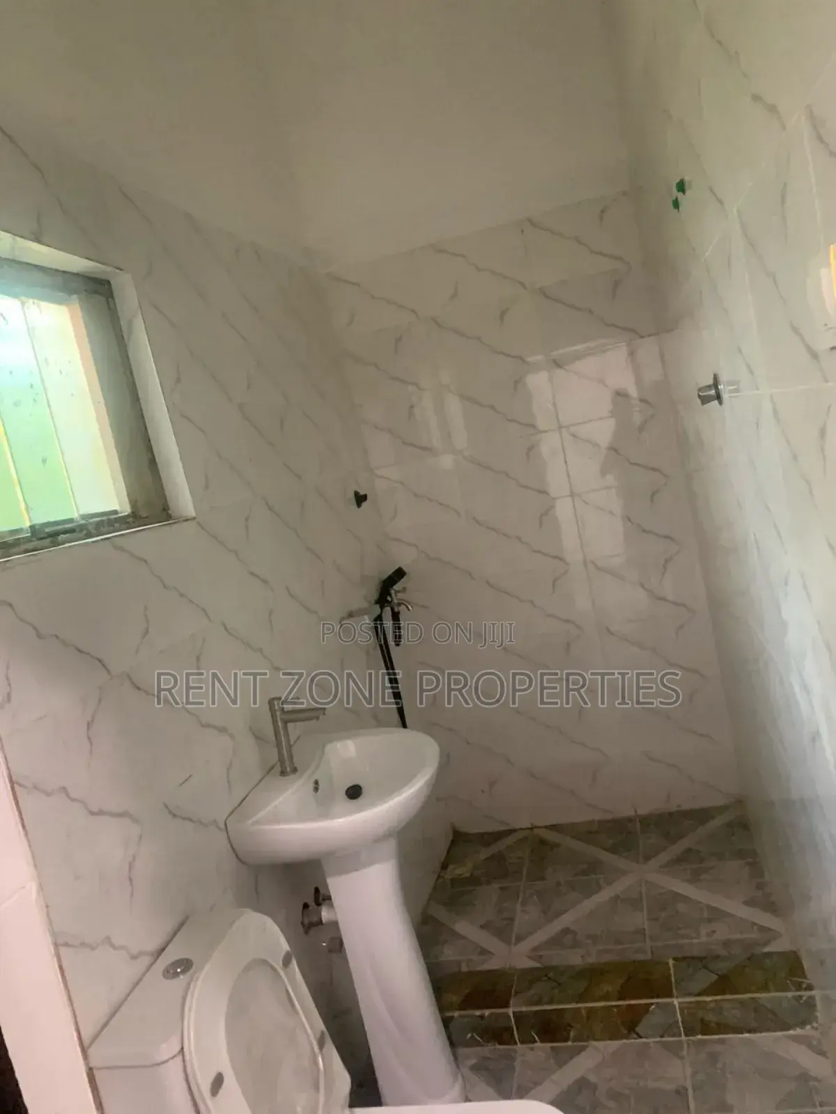 2bdrm Apartment in West Legon for rent
