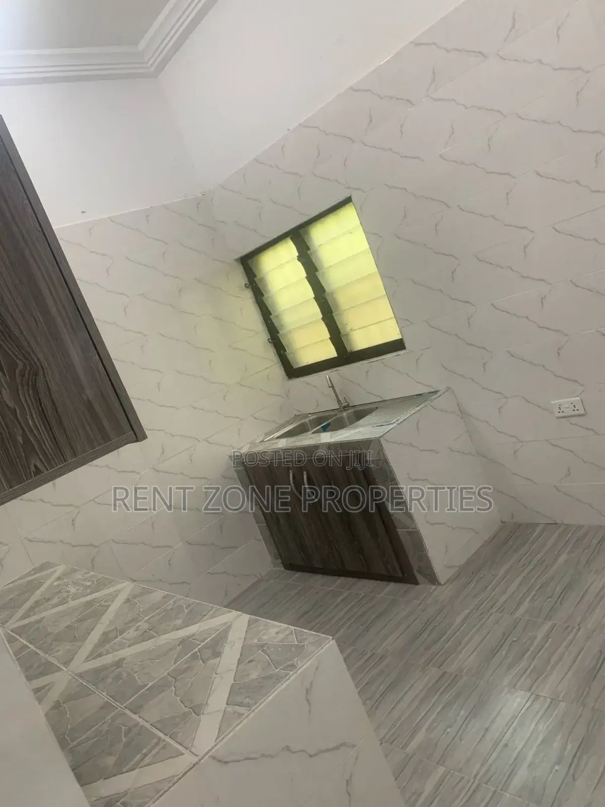2bdrm Apartment in West Legon for rent