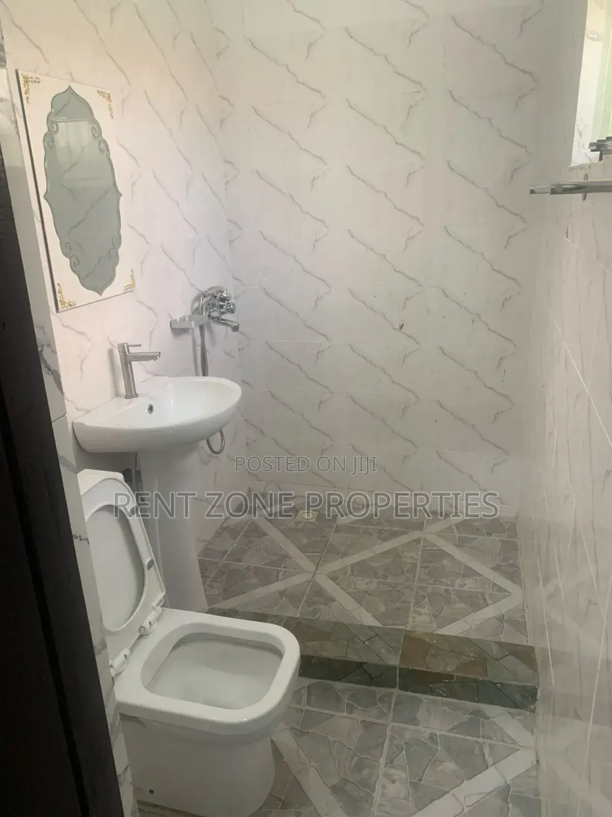 2bdrm Apartment in West Legon for rent
