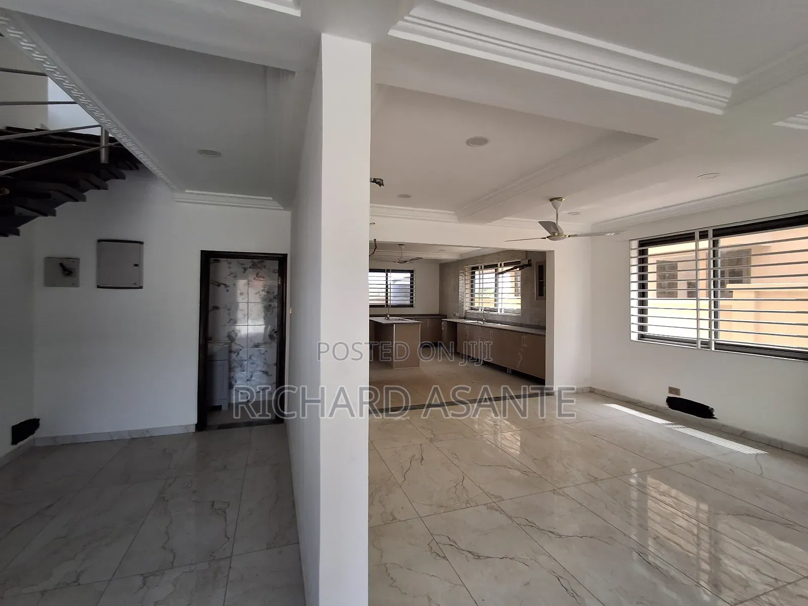 4bdrm Duplex in Crystal Homes, Ashaley Botwe for sale
