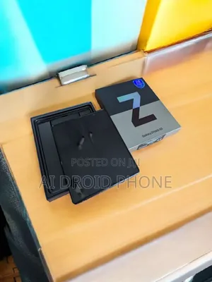 New Samsung Galaxy Z Fold 3 256 GB Black