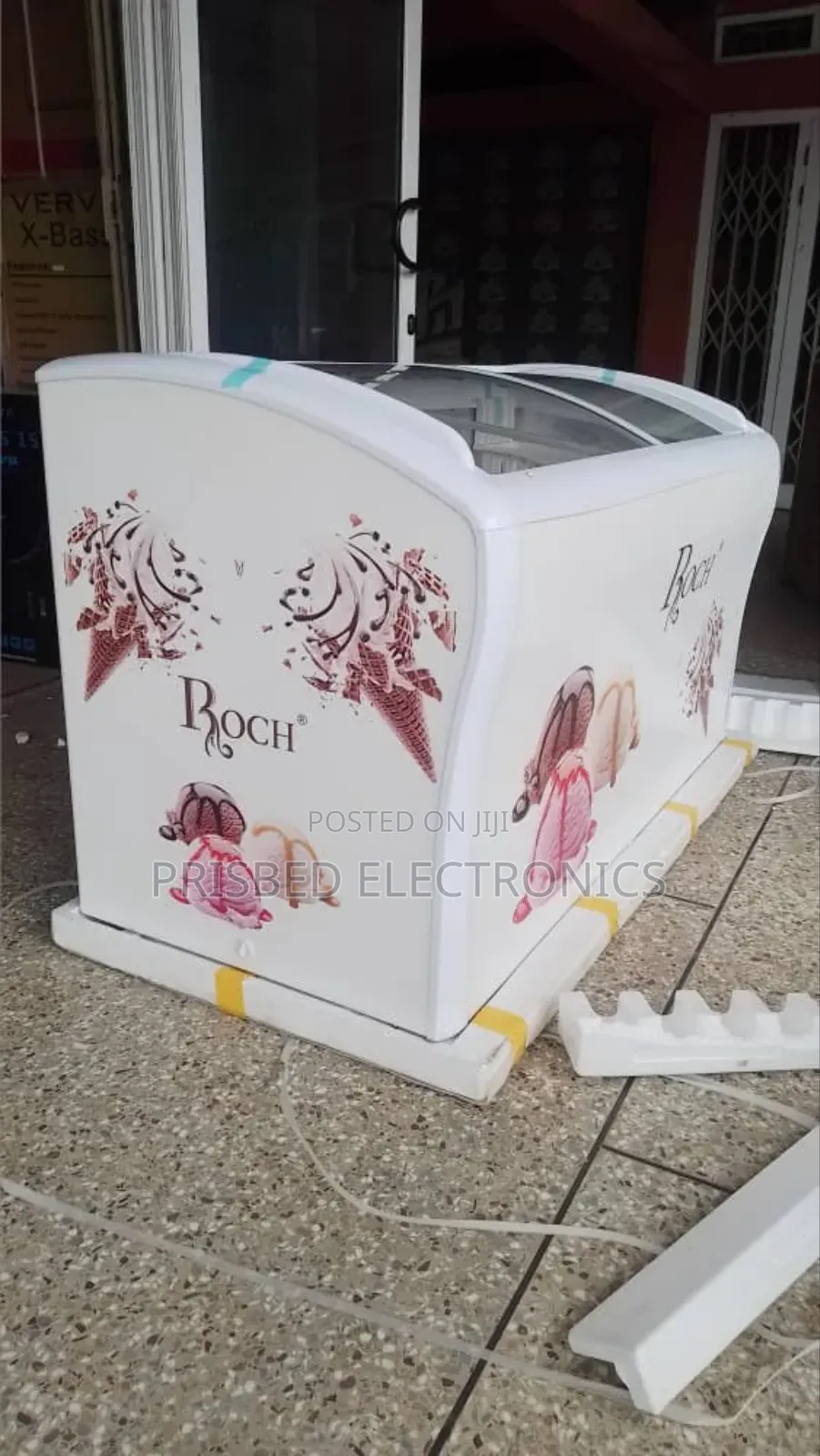 Roch Durable Ice Cream / Showcase Freezer 458 Litres
