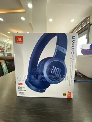 JBL Live 670nc Noise-Canceling Wireless Over-Ear Headphones