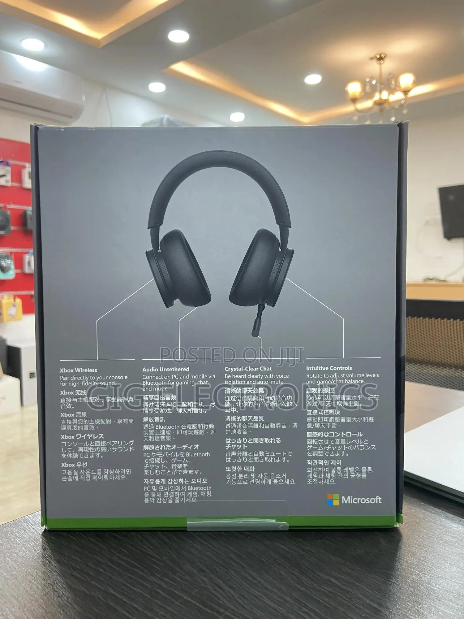 Xbox Wireless Gaming Headset – Over Ear Headphones