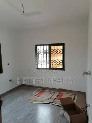 3bdrm House in Amasaman for sale