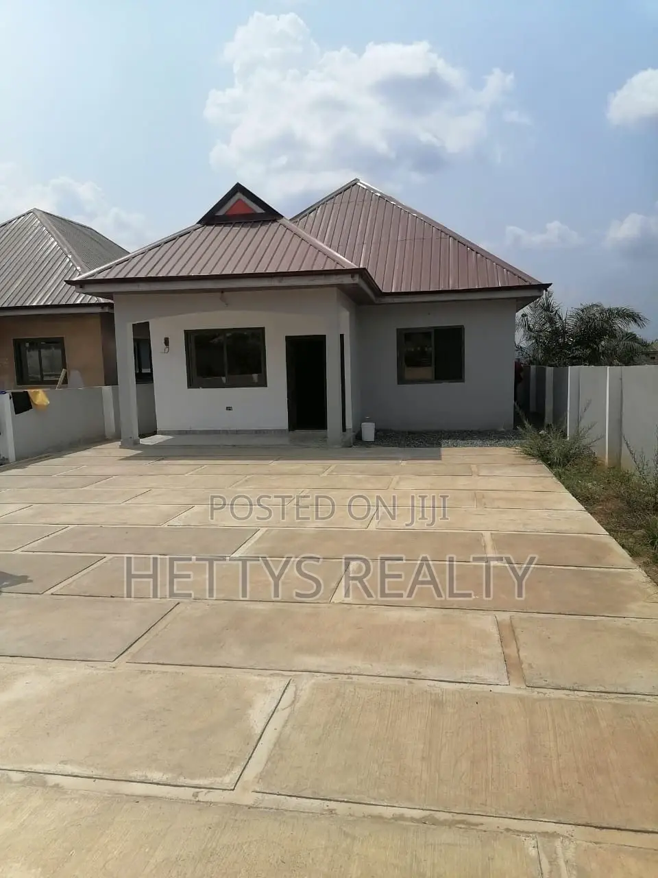 3bdrm House in Amasaman for sale
