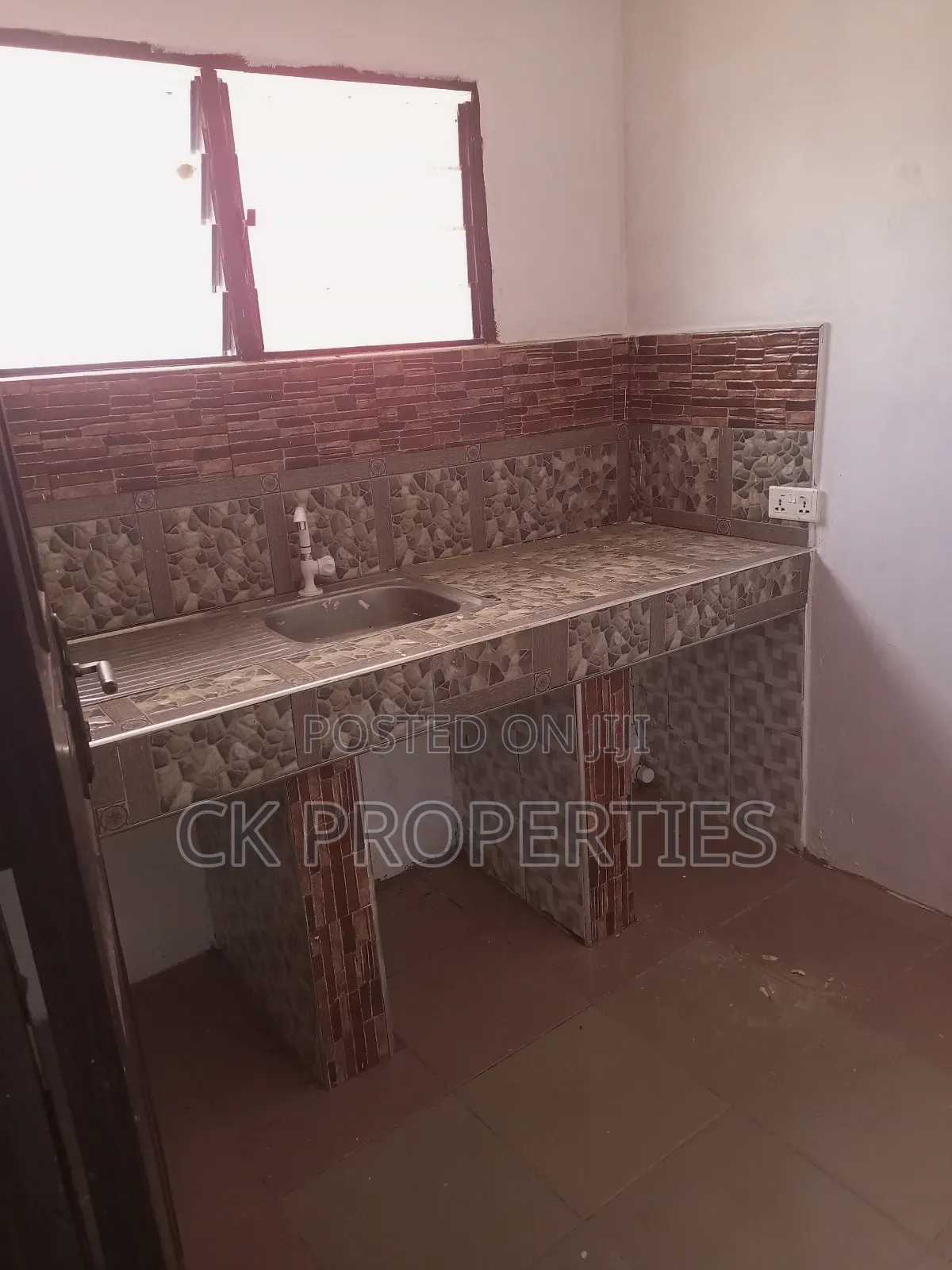 2bdrm Apartment in Dome for rent