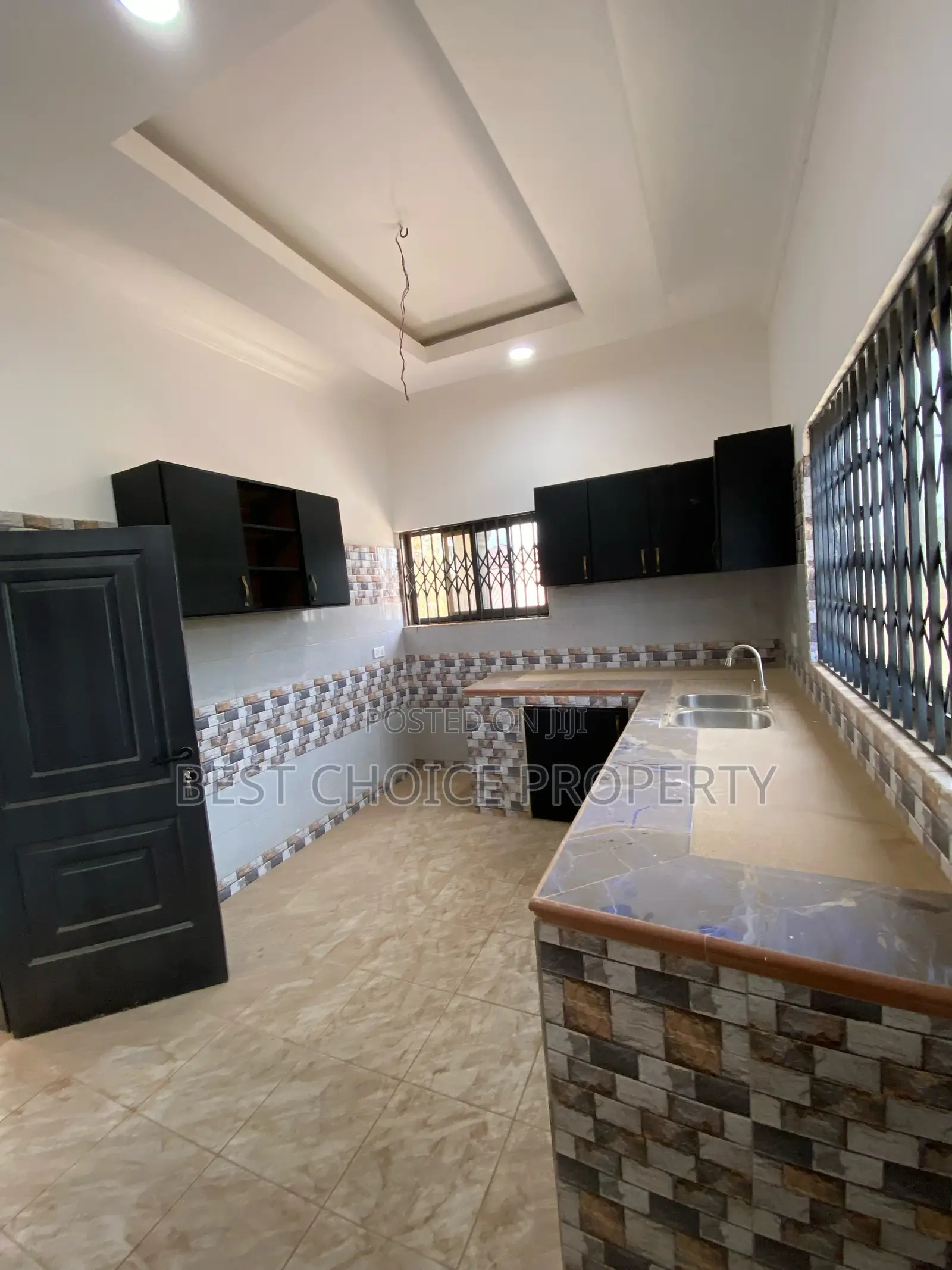 2bdrm Apartment in Amenhia, Adenta for rent