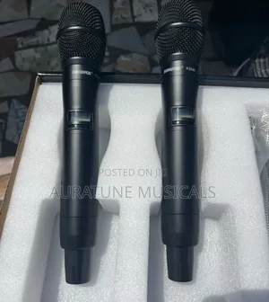 Shure Adx400 Axient Digital Two-Channel Wireless Microphone