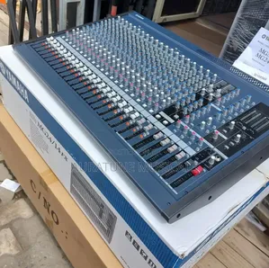 Yamaha Mg24/14fx Unpowered Mixing Console