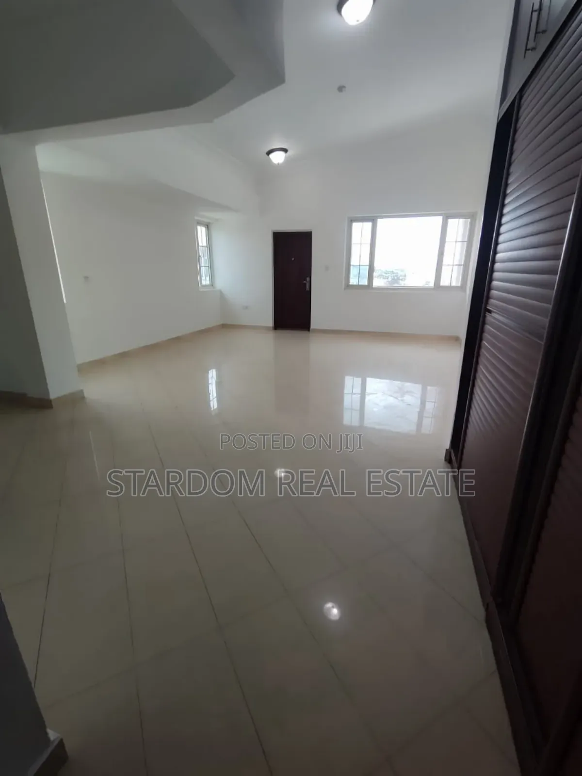 6bdrm Mansion in East Legon, A&C Mall Area for rent
