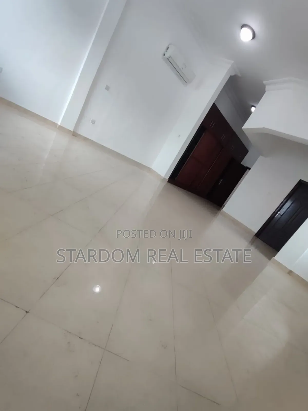 6bdrm Mansion in East Legon, A&C Mall Area for rent