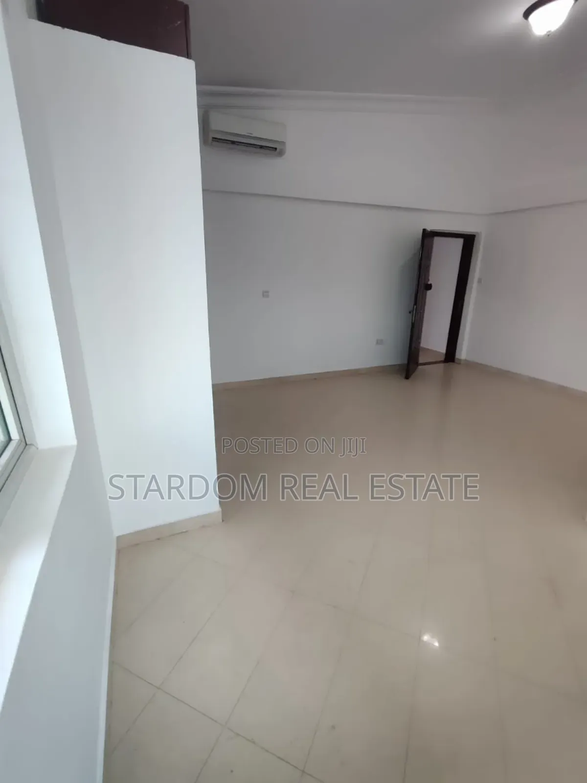6bdrm Mansion in East Legon, A&C Mall Area for rent