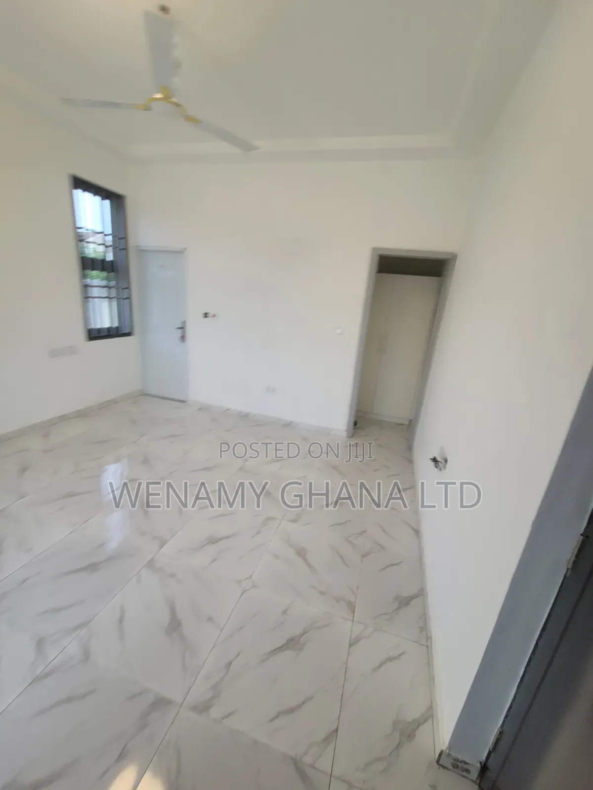 2bdrm Apartment in Communiy 25, Tema Metropolitan for rent